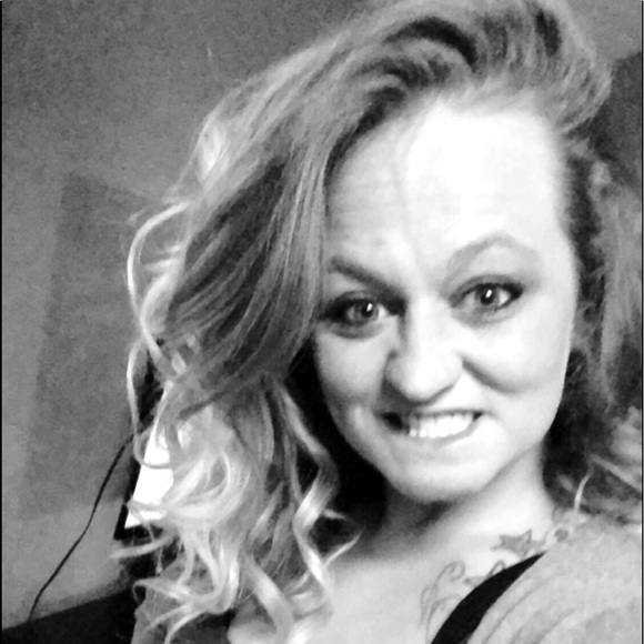 Meet your Posher, Chasity - Picture 4 of 5